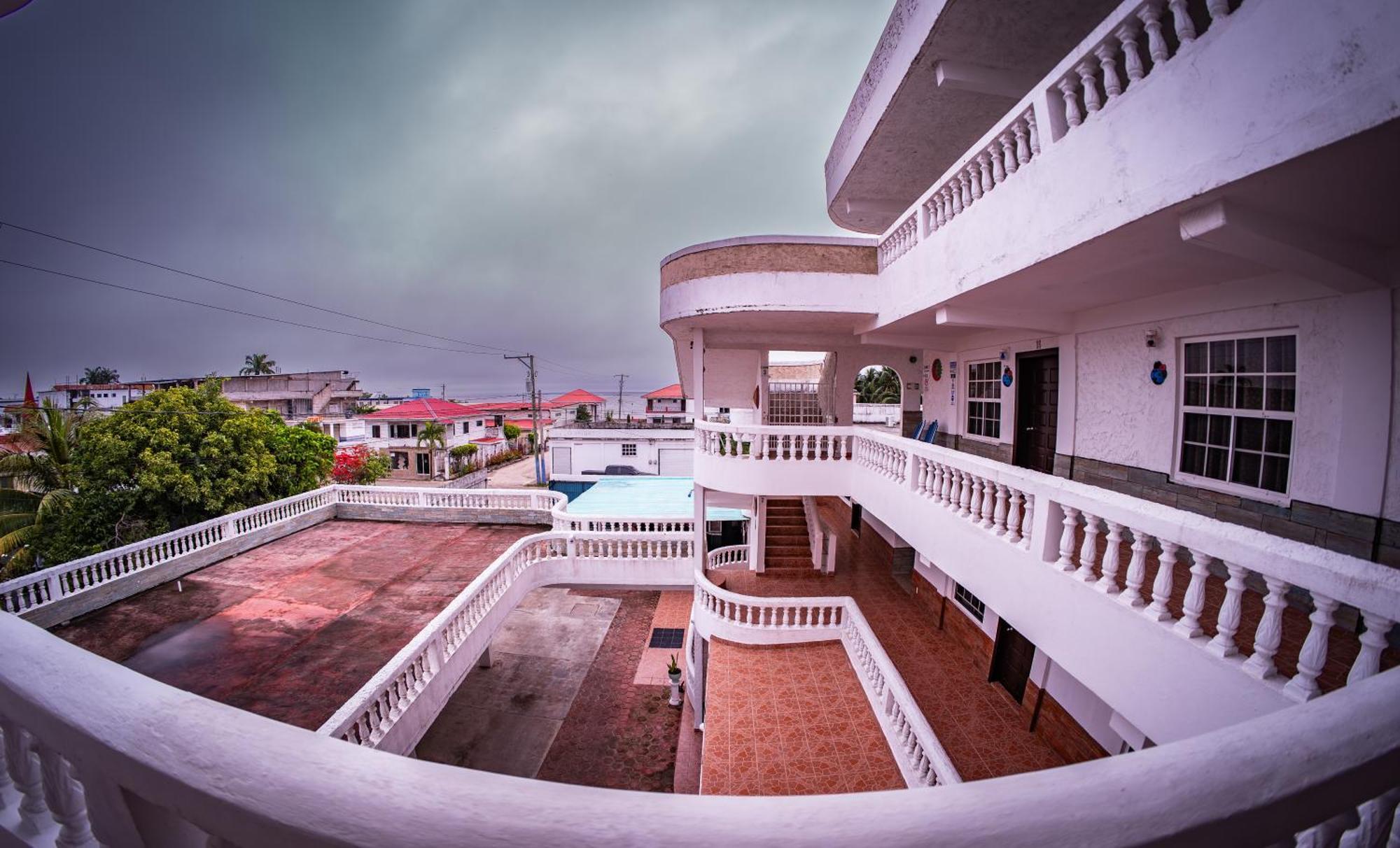 Las Palmas Hotel Corozal Dış mekan fotoğraf